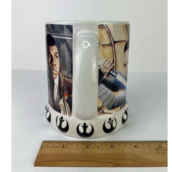 Oversized Star Wars Mug Cup Glass Rise of Skywalker Chewbacca Rey Droid Lucas - Picture 4 of 5